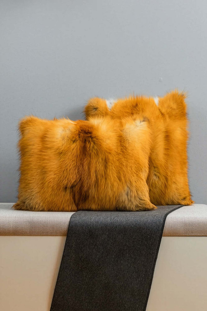 クッション・座布団 Faux Fur Pillow Amazon.com: Luxe Fur Throw Pillows for Couch and Bed | Lush Double