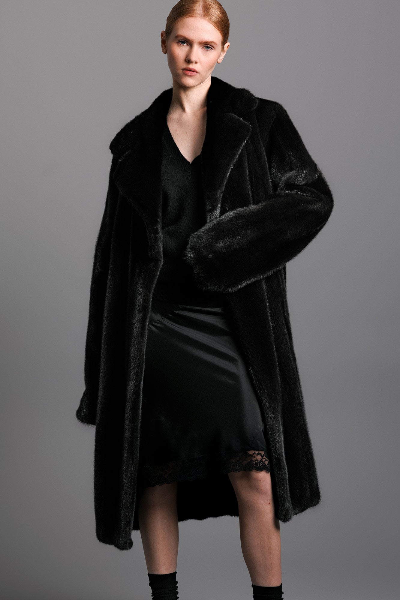 Blumarine ブルマリン MINK FUR LONG COAT WT0314113 ー ロングコート アウター ブラック blake-mink-trench-coat-1_2048x