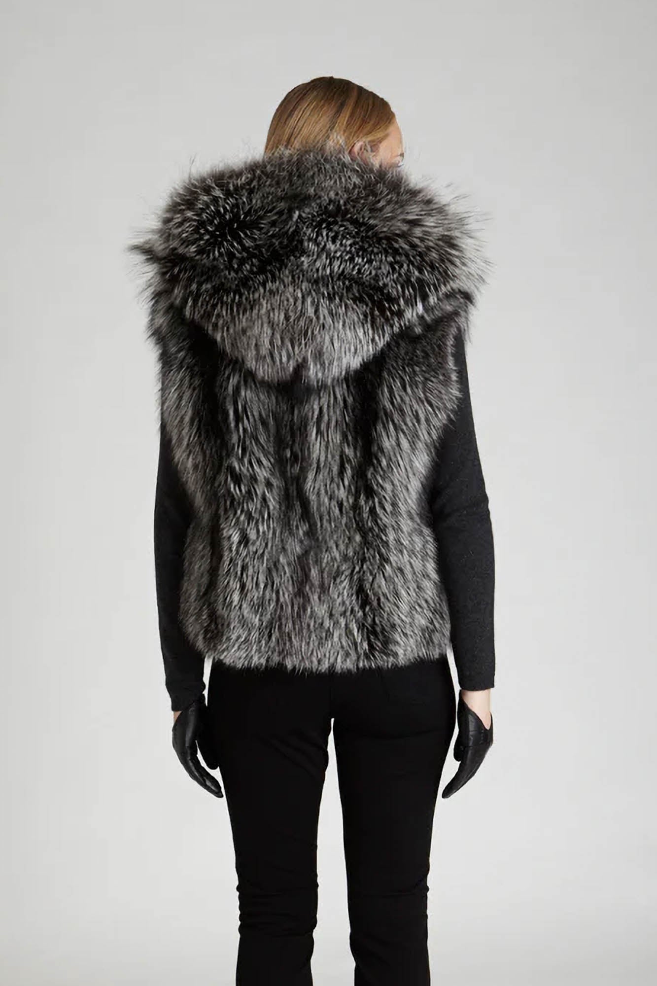 iris-silver-fox-fur-vest-
