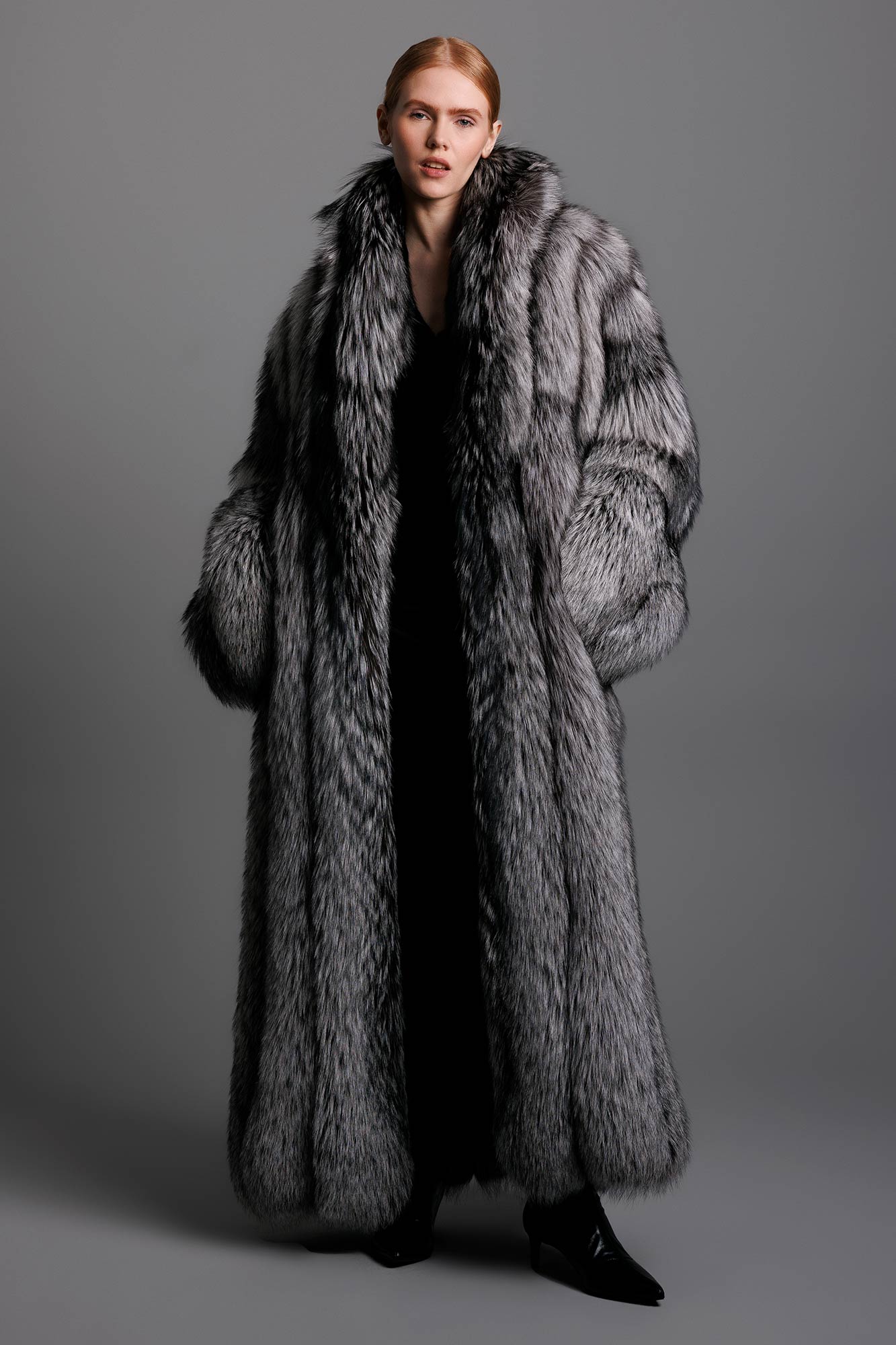 アロンフォリア　セット Lana Silver Fox Fur Coat – GK Furs