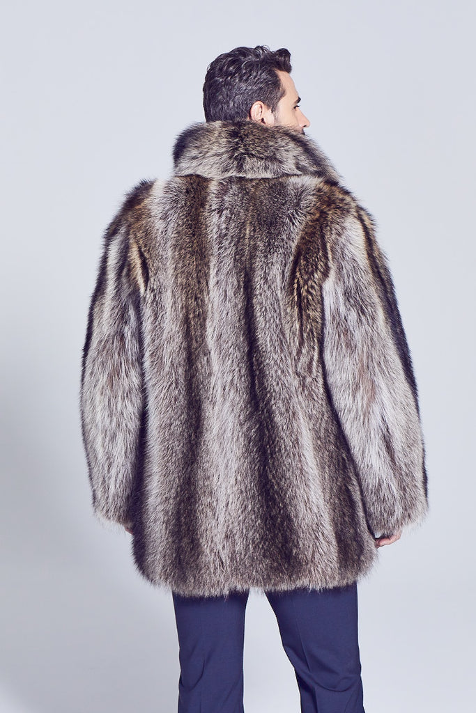 Mens Raccoon Fur Winter Parka with zipper closure close up of back fur detail