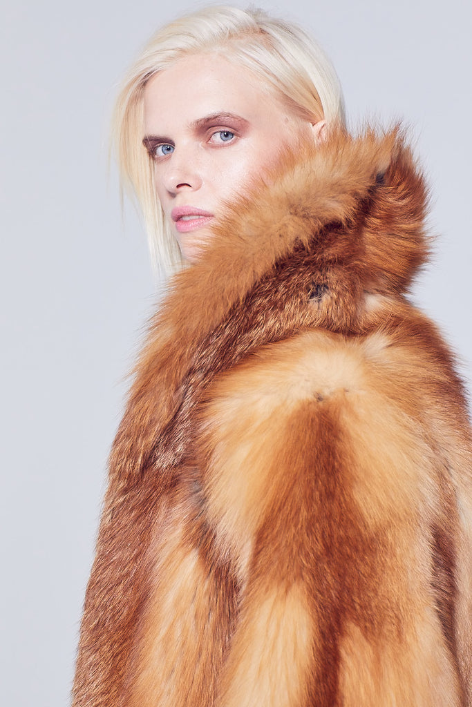 Aspen Style Red Fox Fur short  winter Jacket side detail close up of sleeve and collar