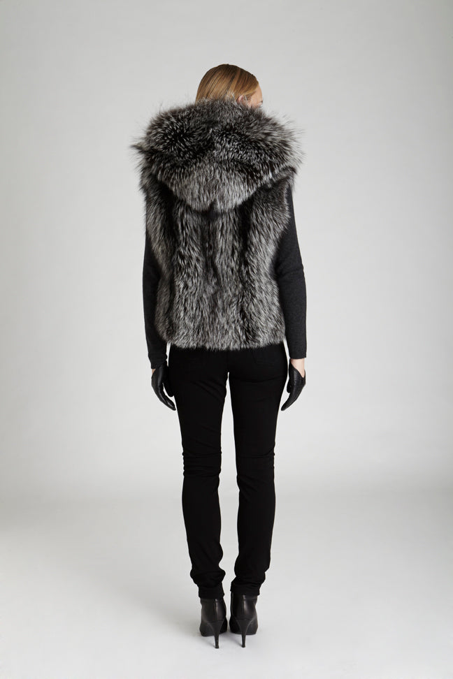 Silver Fox fur hooded short style hip length vest back side detail